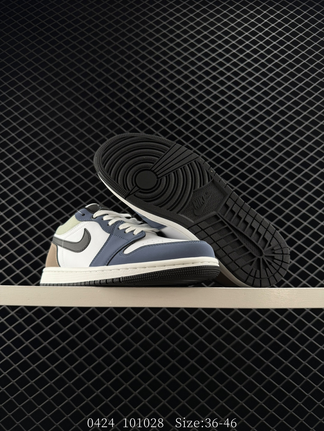 Air Jordan 1 Low SE AJ1